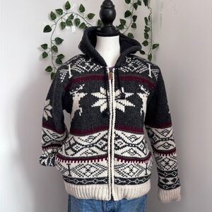 Black White Winter Patterned Sweater 100% New Zealand Wool Ark Imports Size S